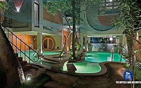Eden Beach Resort - Tie Hotels & Resorts